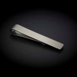 Pince à cravate - 50x8mm - acier inox - couleur métal brossé (finition mate)